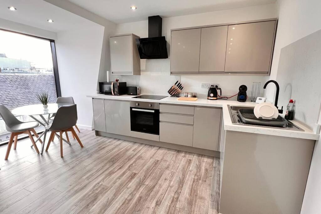 Top Floor Gem In Liverpool City Centre Apartamento Exterior foto
